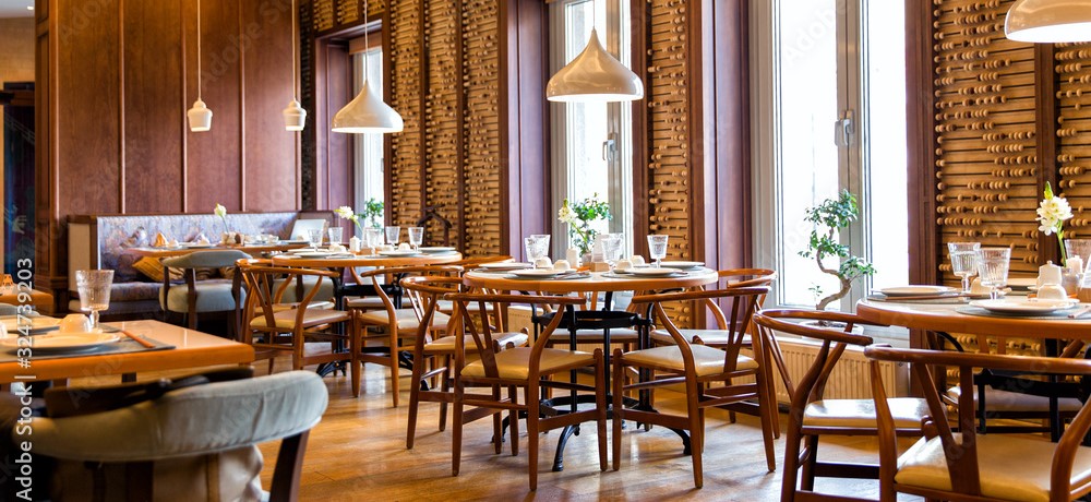 Iconic Restaurant 1 - Exquisite Dining